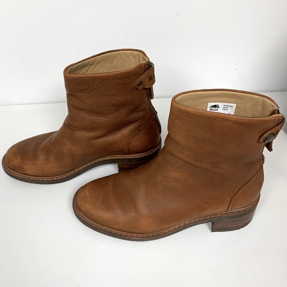 ROOTS ANKLE BOOTIES- Hillhurst Boot - Picture 1 of 5